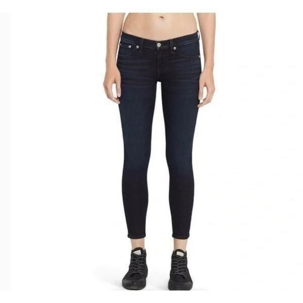 Rag & Bone skinny Capri in Marlowe wash Size 27