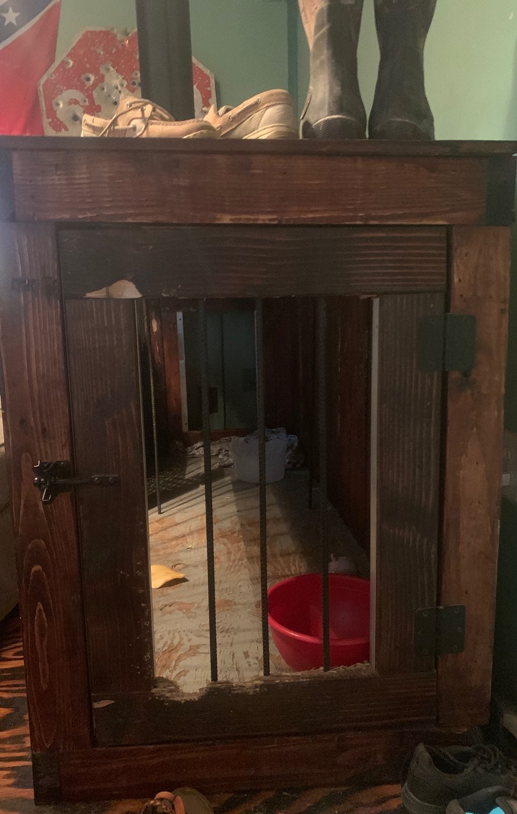 Dog kennel