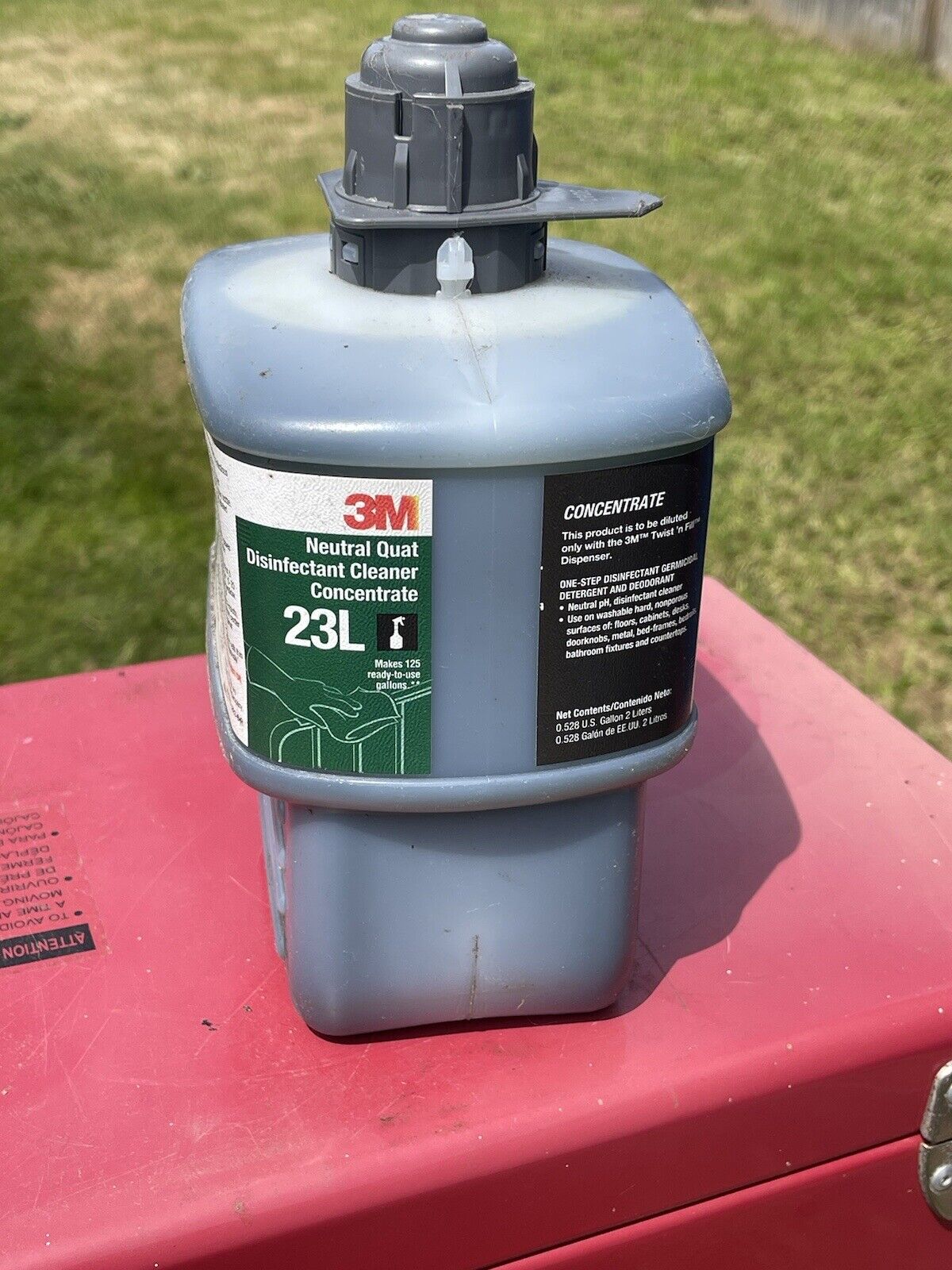 3M 23L Neutral Quat Disinfecting Cleaner Concentrate Grey Cap