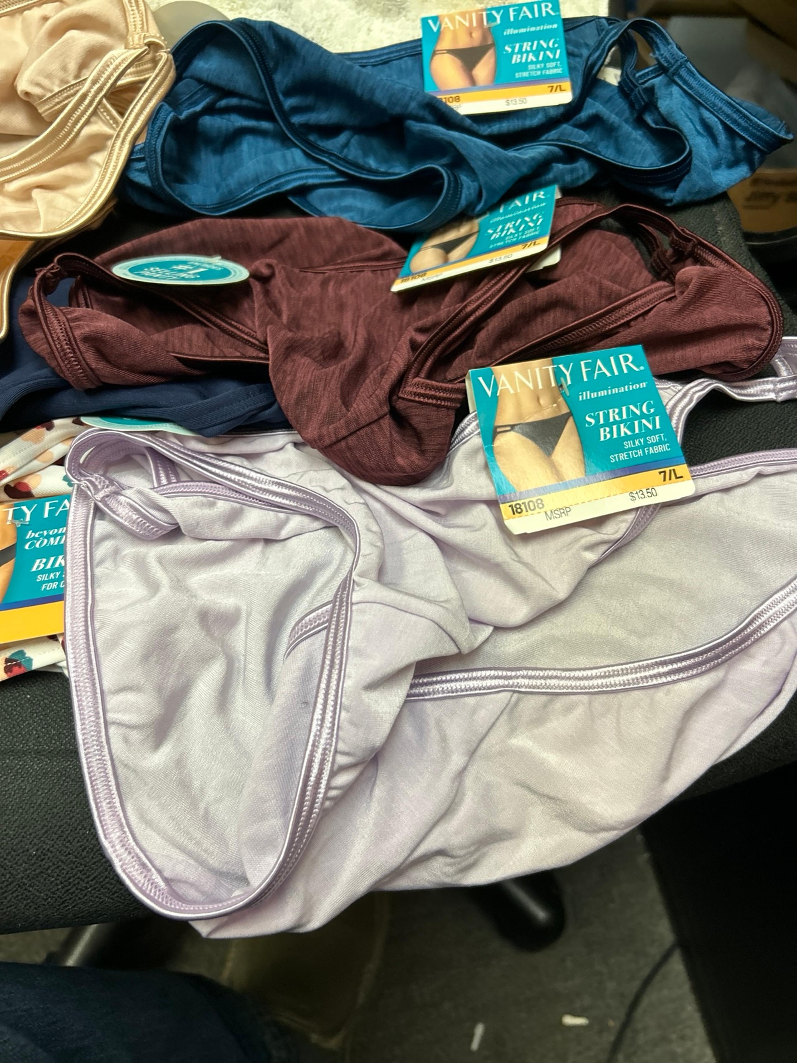 Panties bundle 7M vanity fair