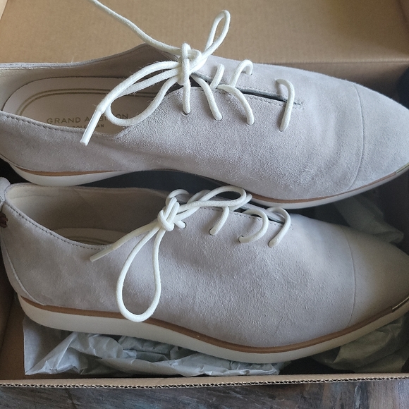Cole Haan Womens Grand Ambition Loafers Size 7.5.