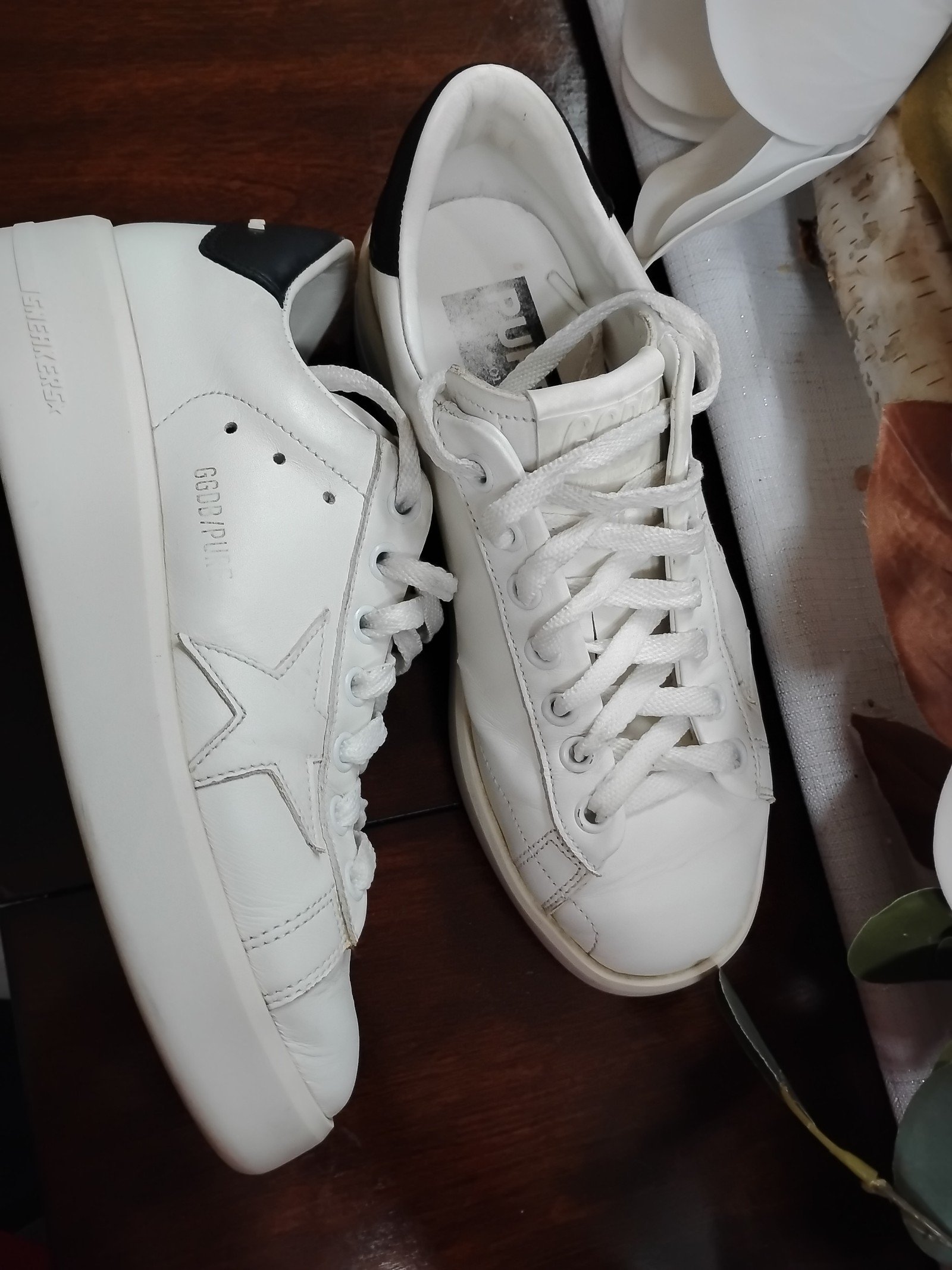 Golden goose