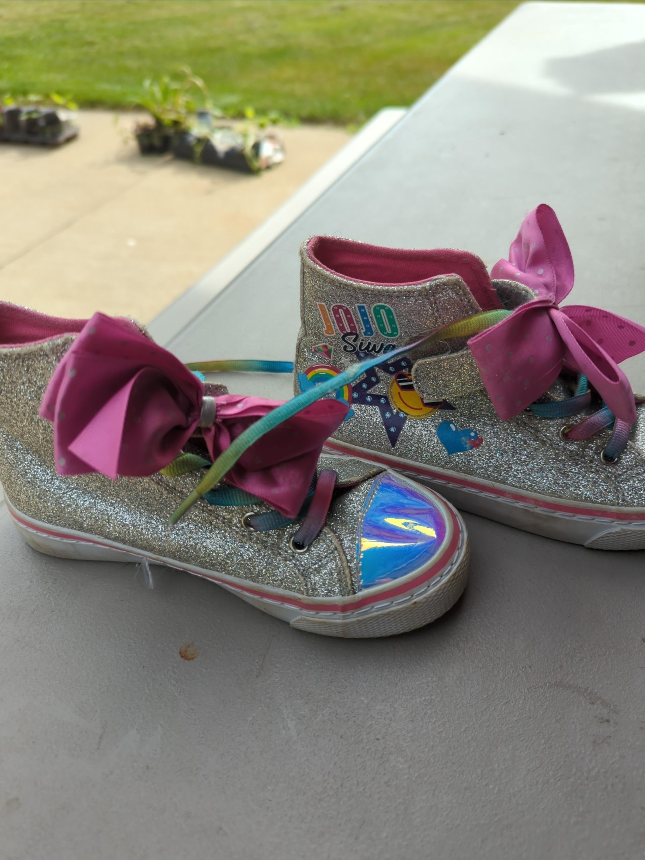 Girls shoes size 12