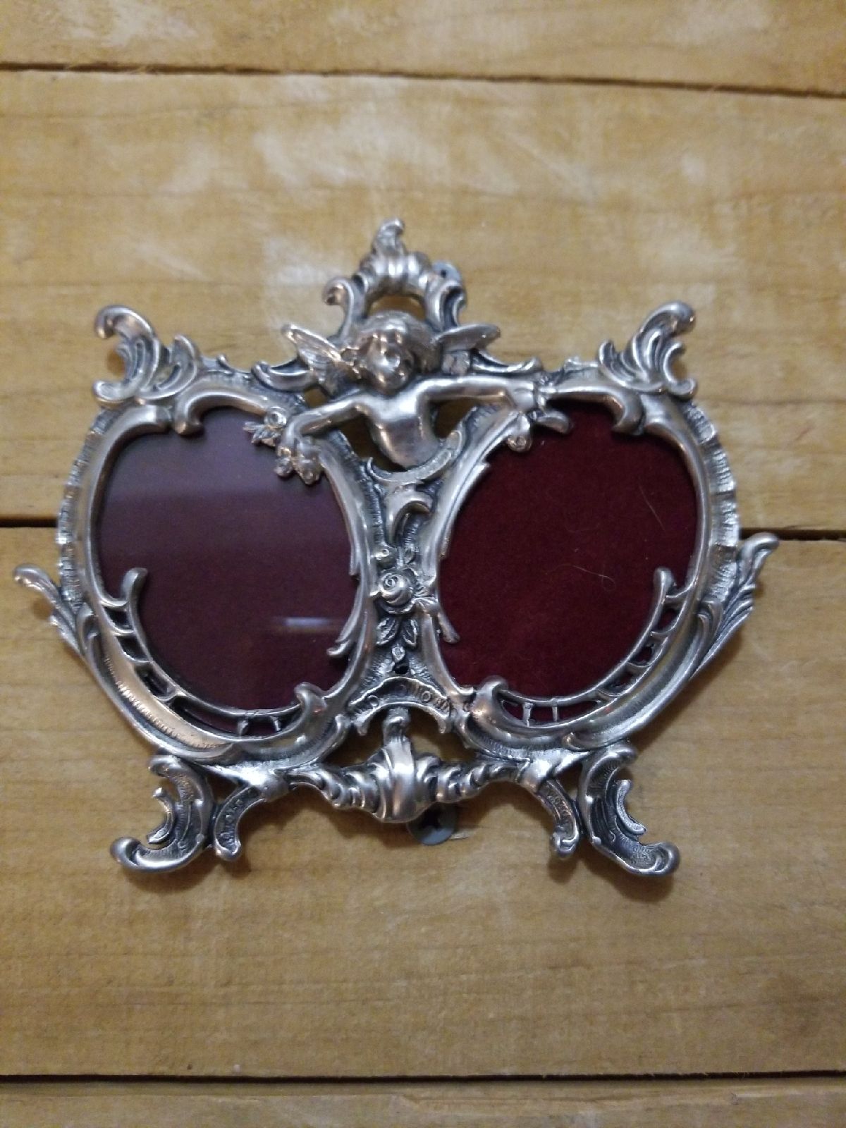 Fine pewter dual picture frame