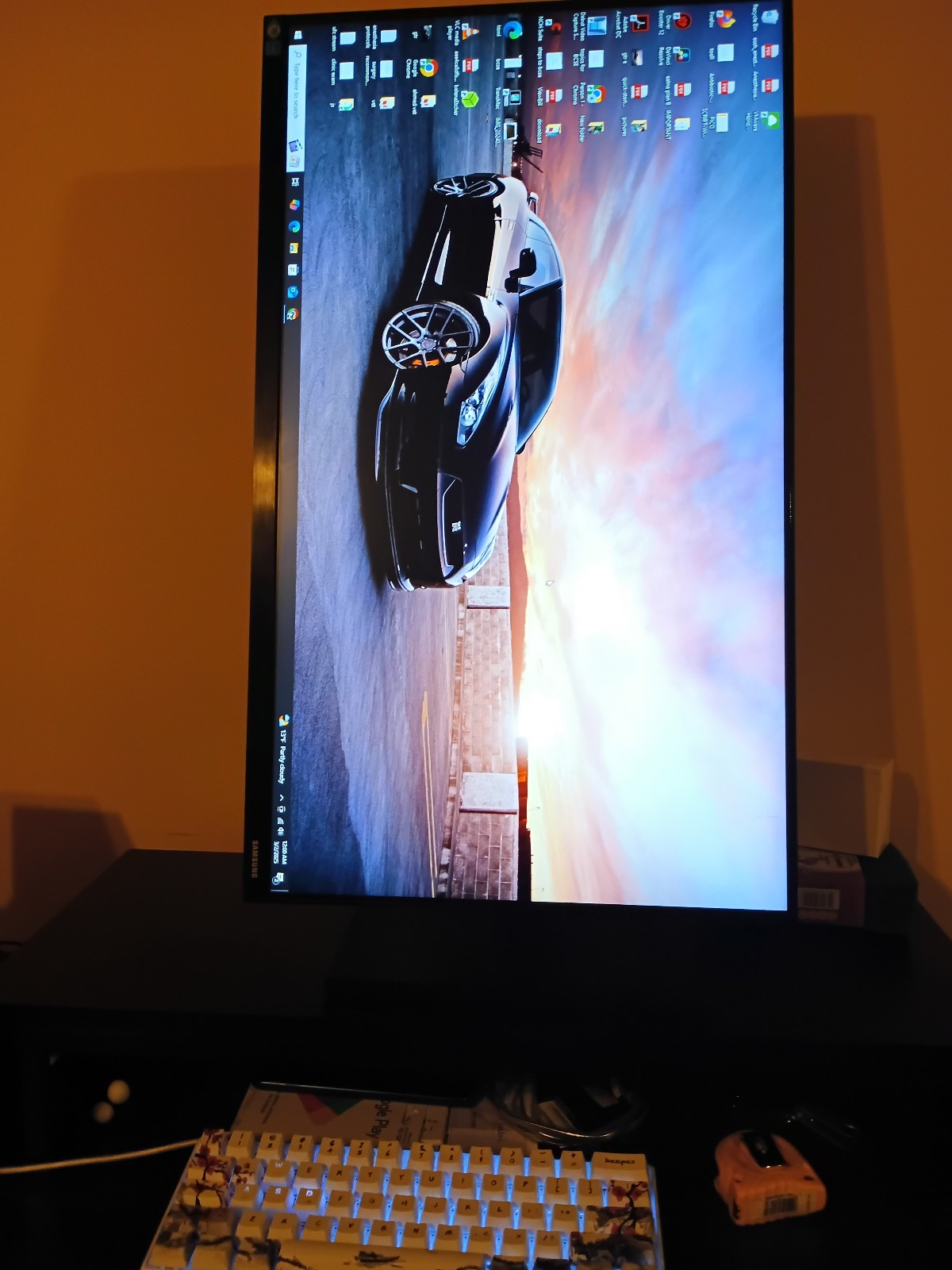 Dell optilex 3040 upgraded unit with Samsung big screen 24 inch . Subwoofer. +