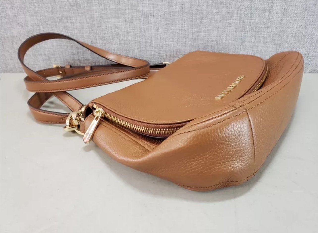 michael kors tan shoulder bag