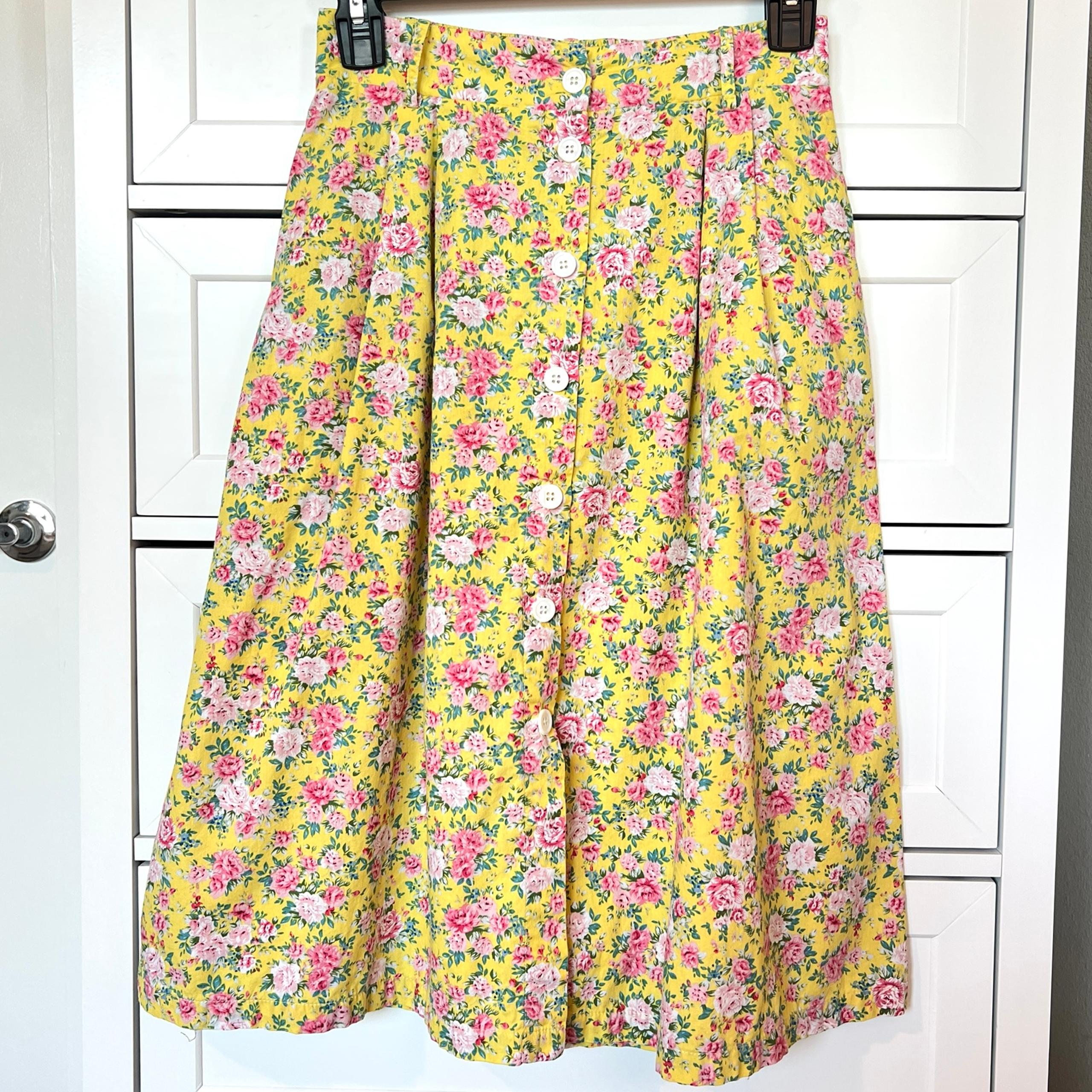 FRNCH Floral Skirt Women’s XS Yellow Button Front Pockets Cotton Cottagecore
