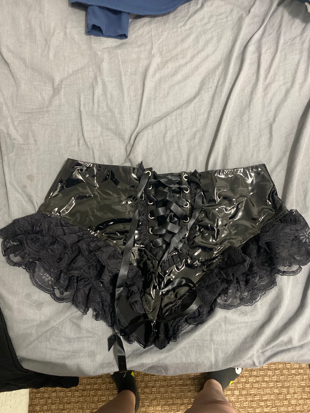 Dollskill widow shorts