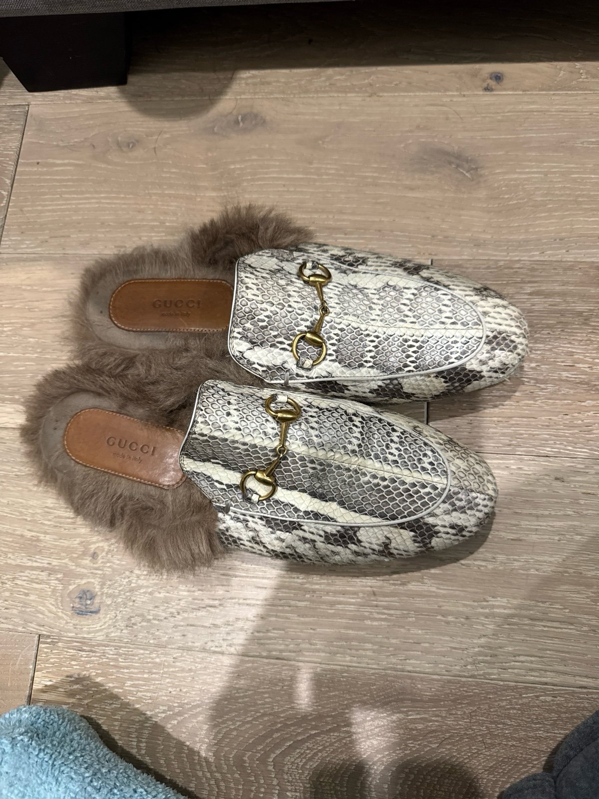 Gucci Princetown Fur lined slippers -Snake / Python