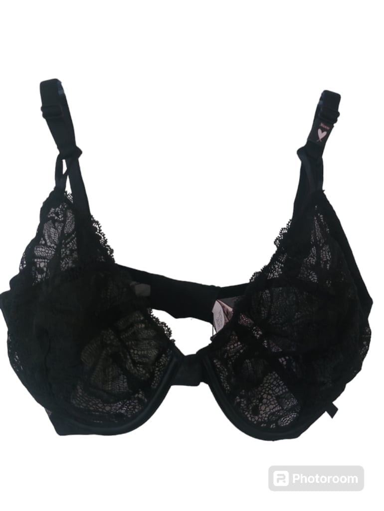 Victoria's Secret Black Lace Underwire Bra Size 36DDD