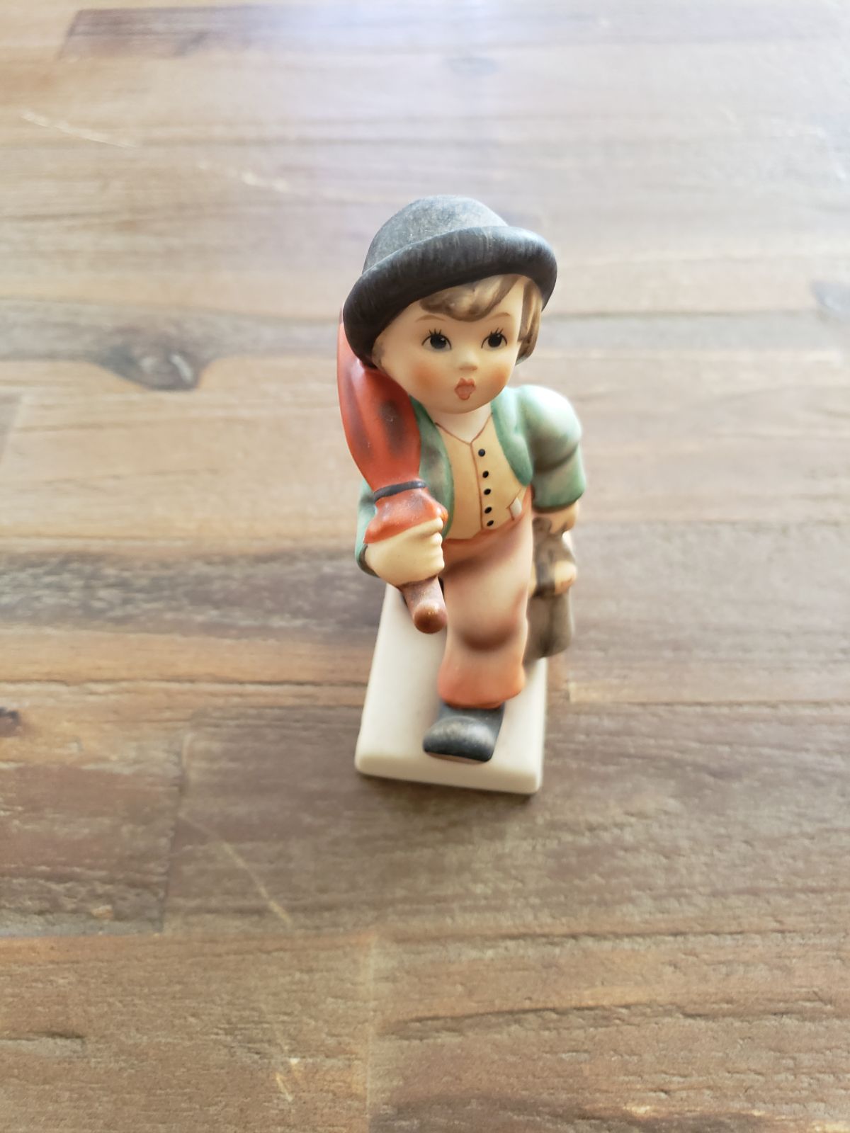 Hummel Merry Wanderer Figurine
