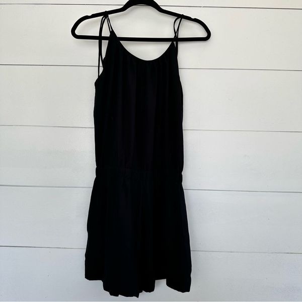 Theory Women’s Medium Black Larianna Intellect Romper