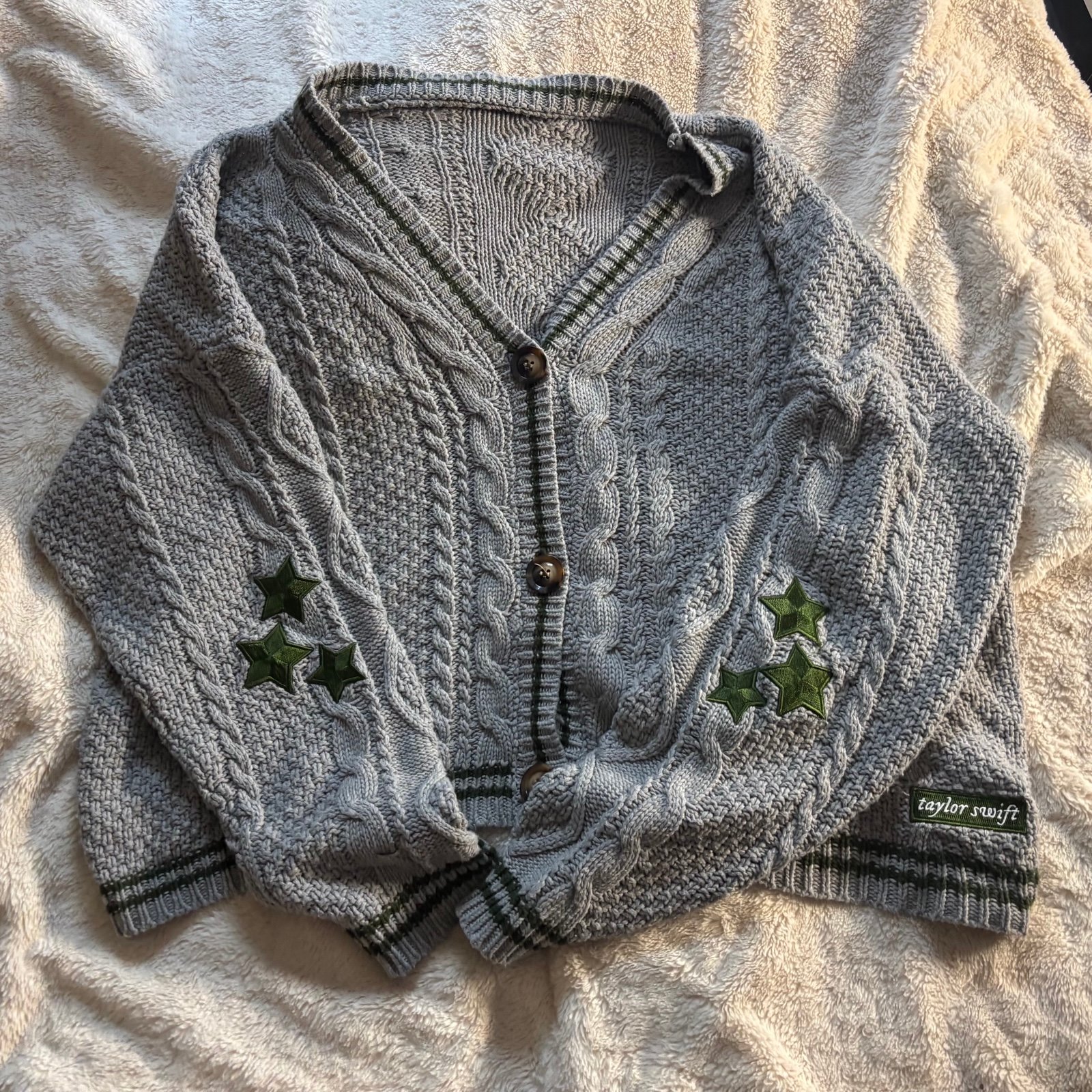 Authentic Taylor Swift Holiday folklore cardigan XL/XXL