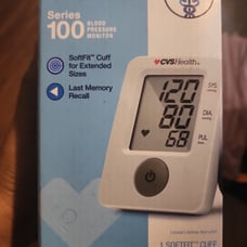 Series 100 blood pressure monitor