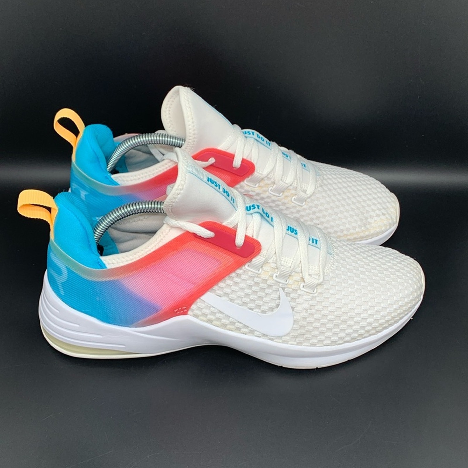 Nike Air Bella TR 2 Blue Fury Running Shoes AQ7492-102 Women’s Sz 11