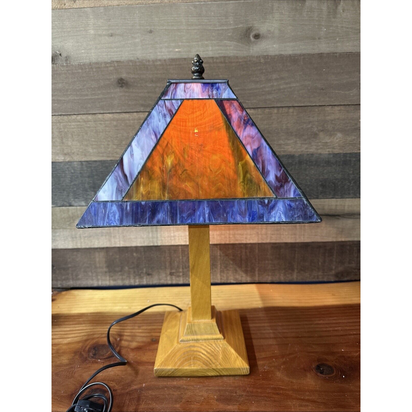 Purple And Amber Stained Glass Table Lamp Wood Base 19”