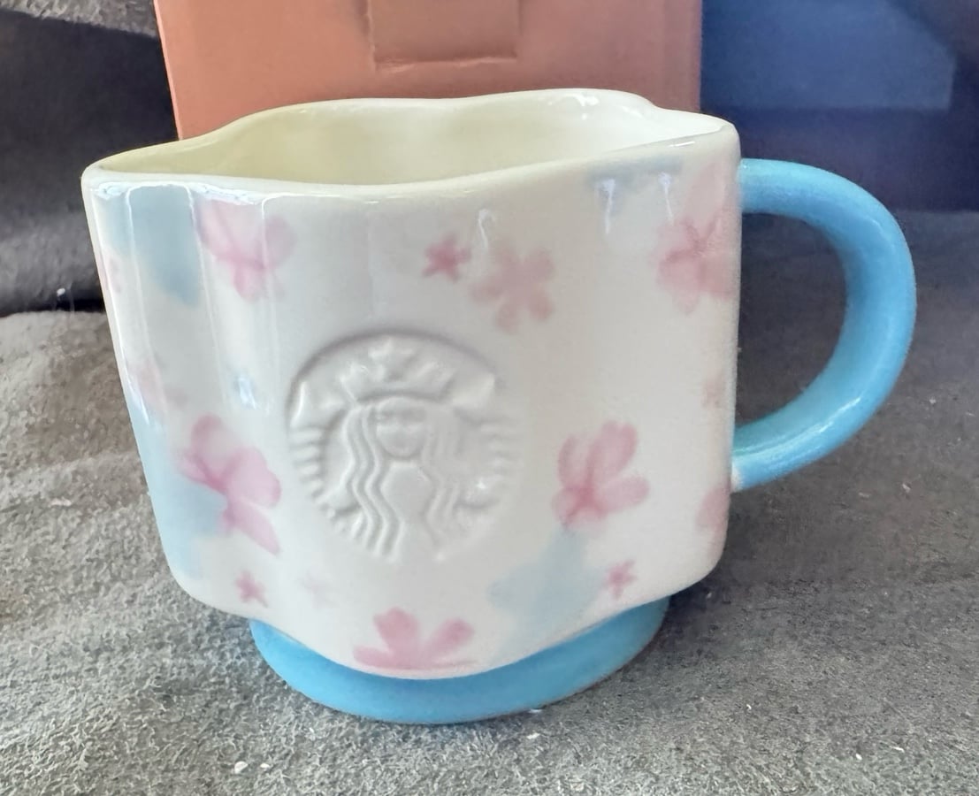 Starbucks Sakura mug