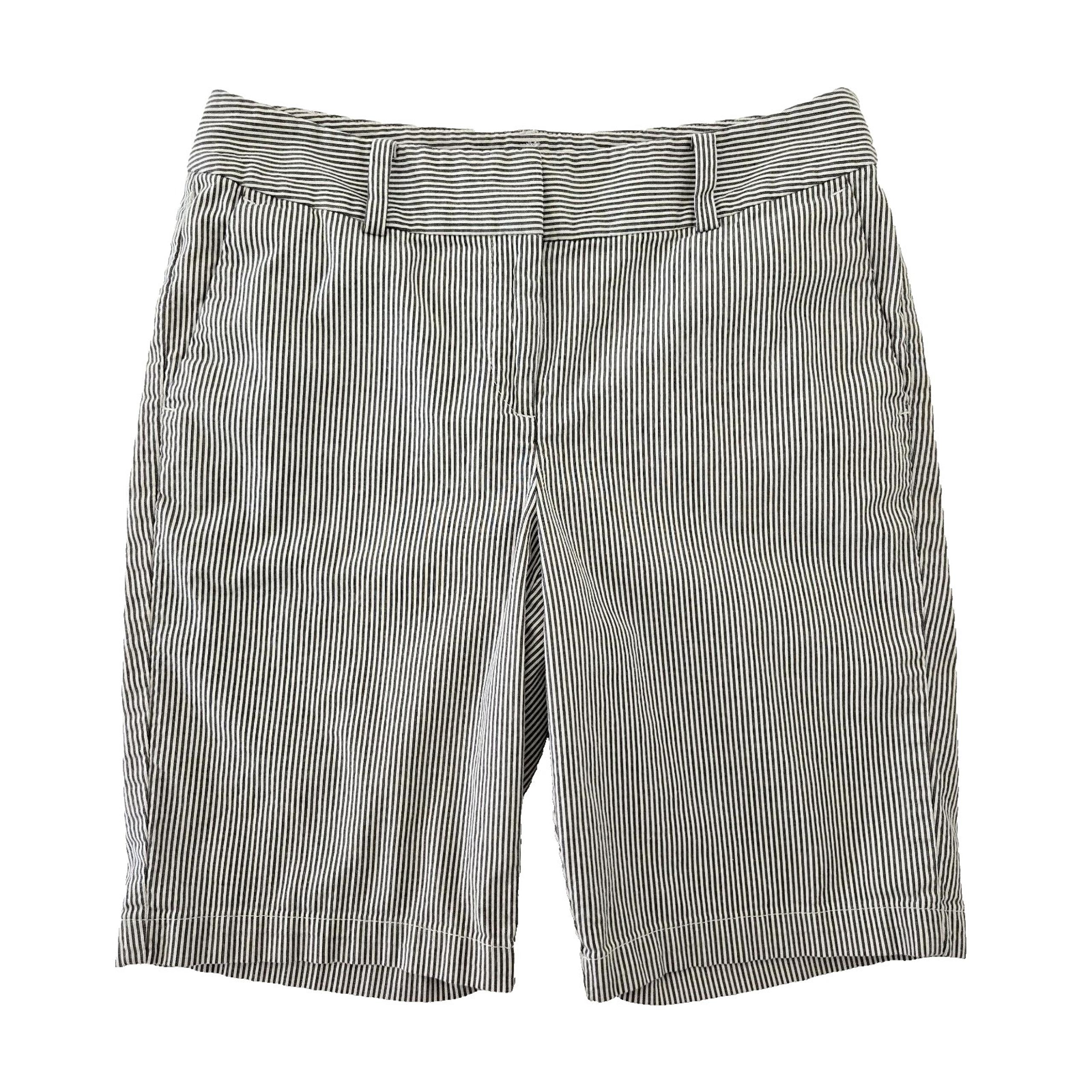 Ann Taylor Shorts Womens 4 Gray Pinstripe Bermuda Chino Curvy Fit Classic Preppy