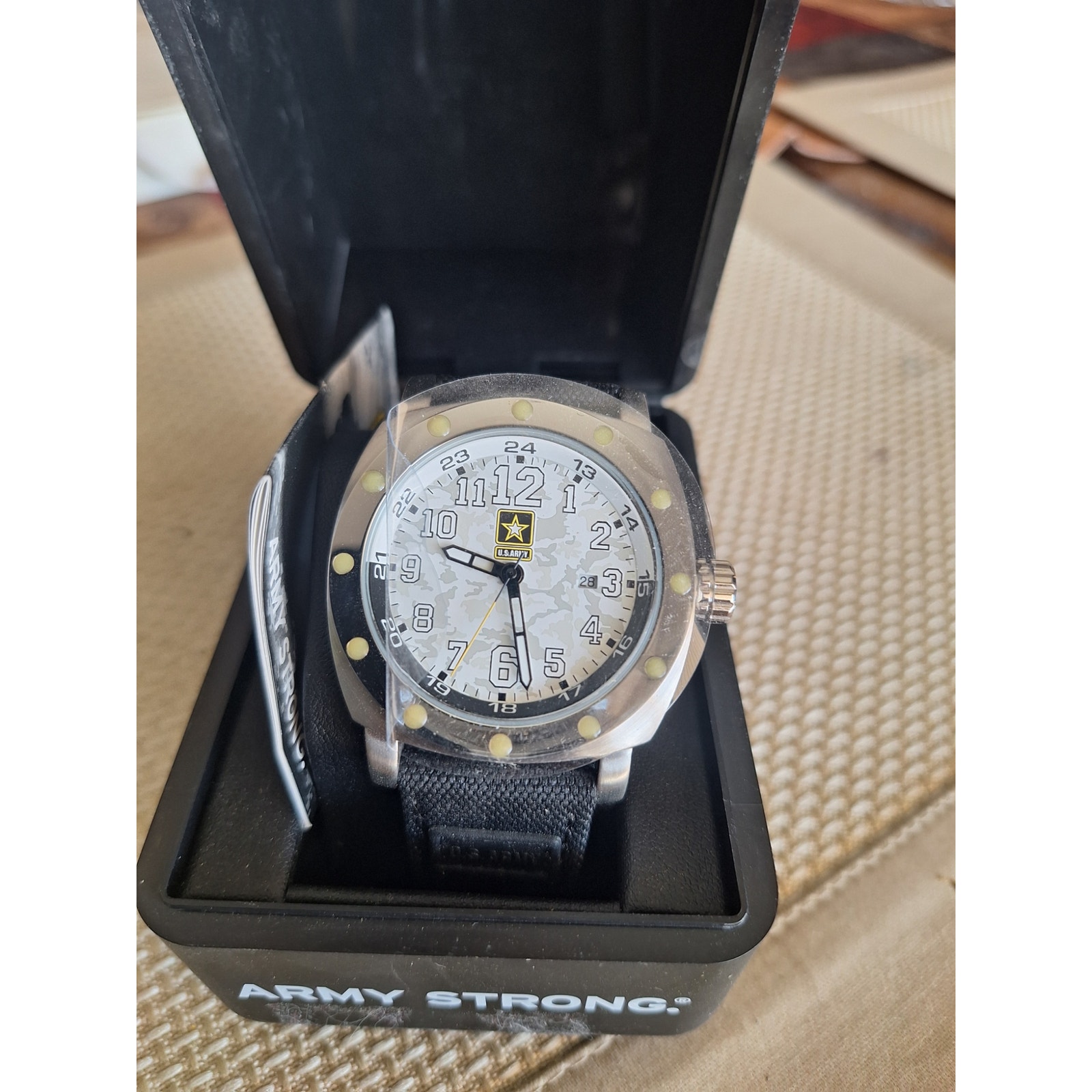 New U.S. Army CAV-915 Sidewinder Wristwatch- NIB VHTF