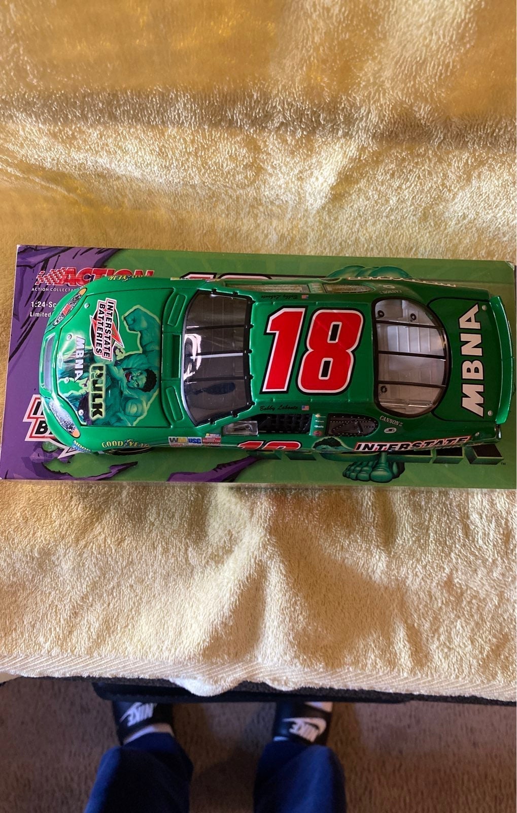 Bobby Labonte Interstate Batteries / Hulk Monte Carlo 1.24 Scale Diecast