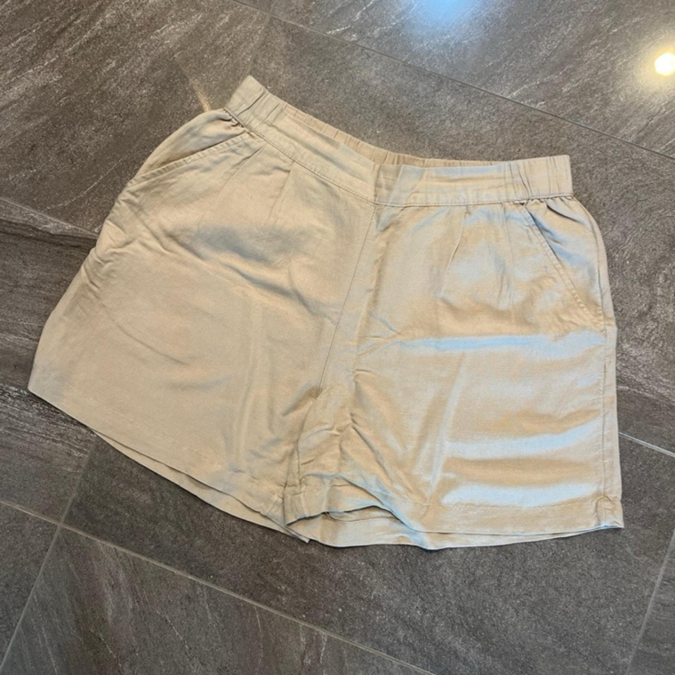 Target Women A New Day Beige High Waisted Shorts (M)