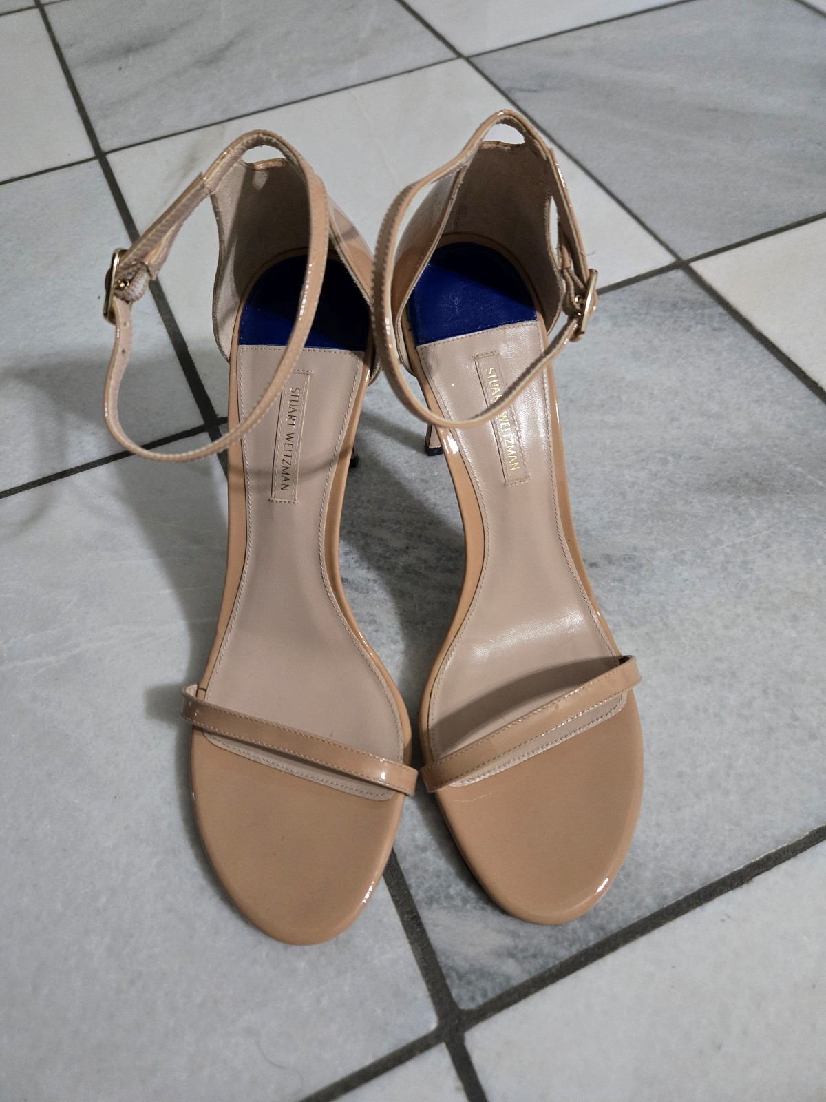 New Stuart Weitzman Nudistsong patent leather ankle strap sandals 495