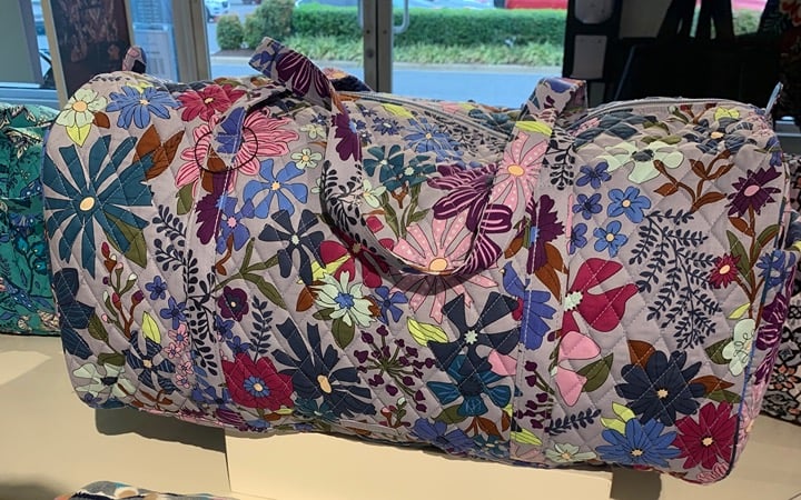 Vera Bradley Bengal Lily Floral Pattern Quilted Traveler Duffel Bag New