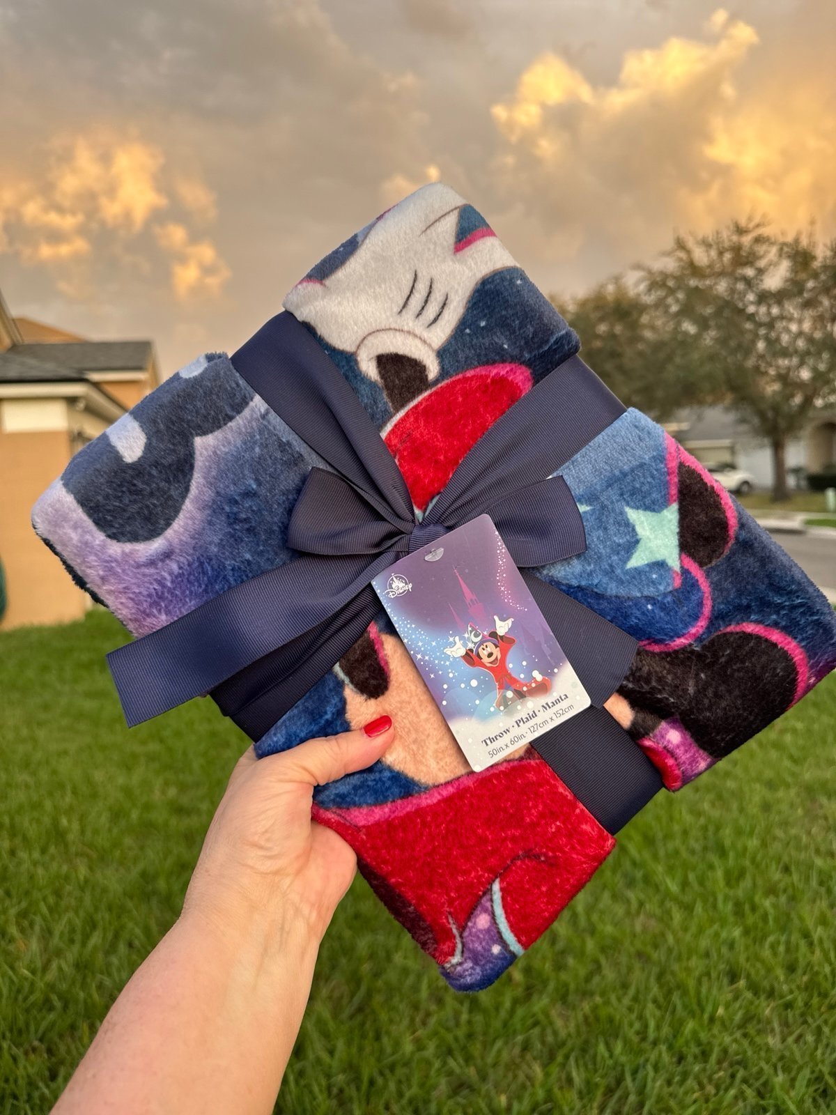 Disney Parks 2025 Mickey Sorcerer Throw Blanket