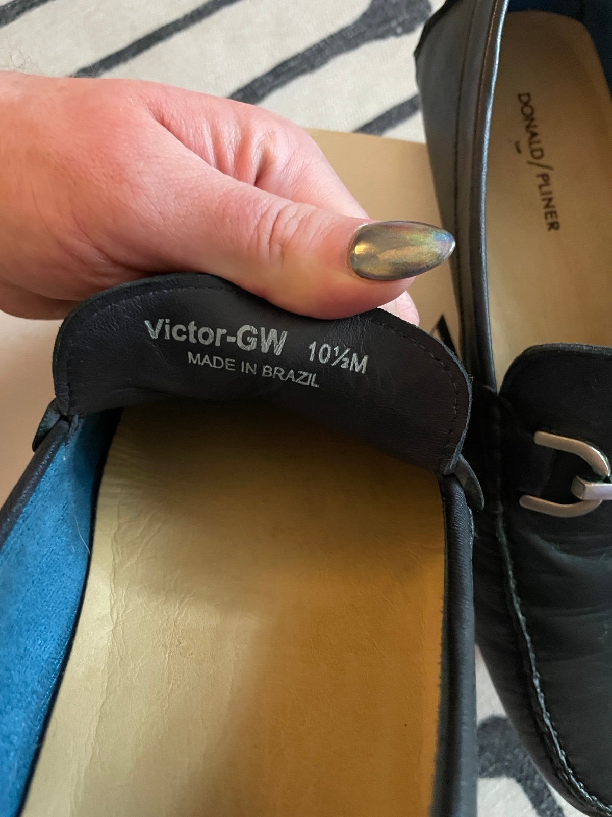 Donald Pliner Victor Driver Loafer Black/Navy Leather I’ve worn them one time.