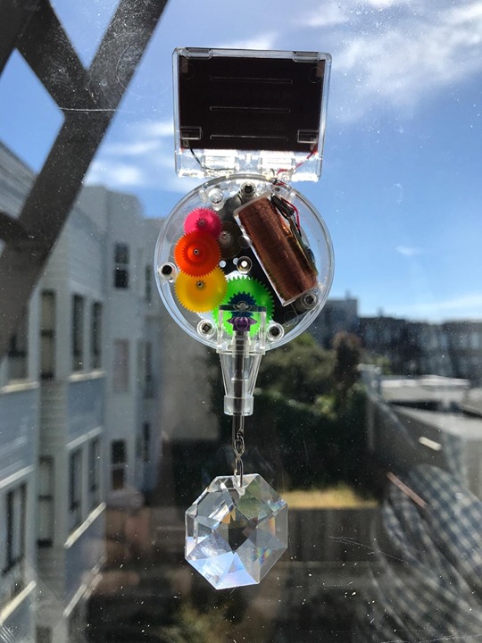 Solar Powered Rainbow Maker – Prism Suncatcher, Fun Home Window Decor