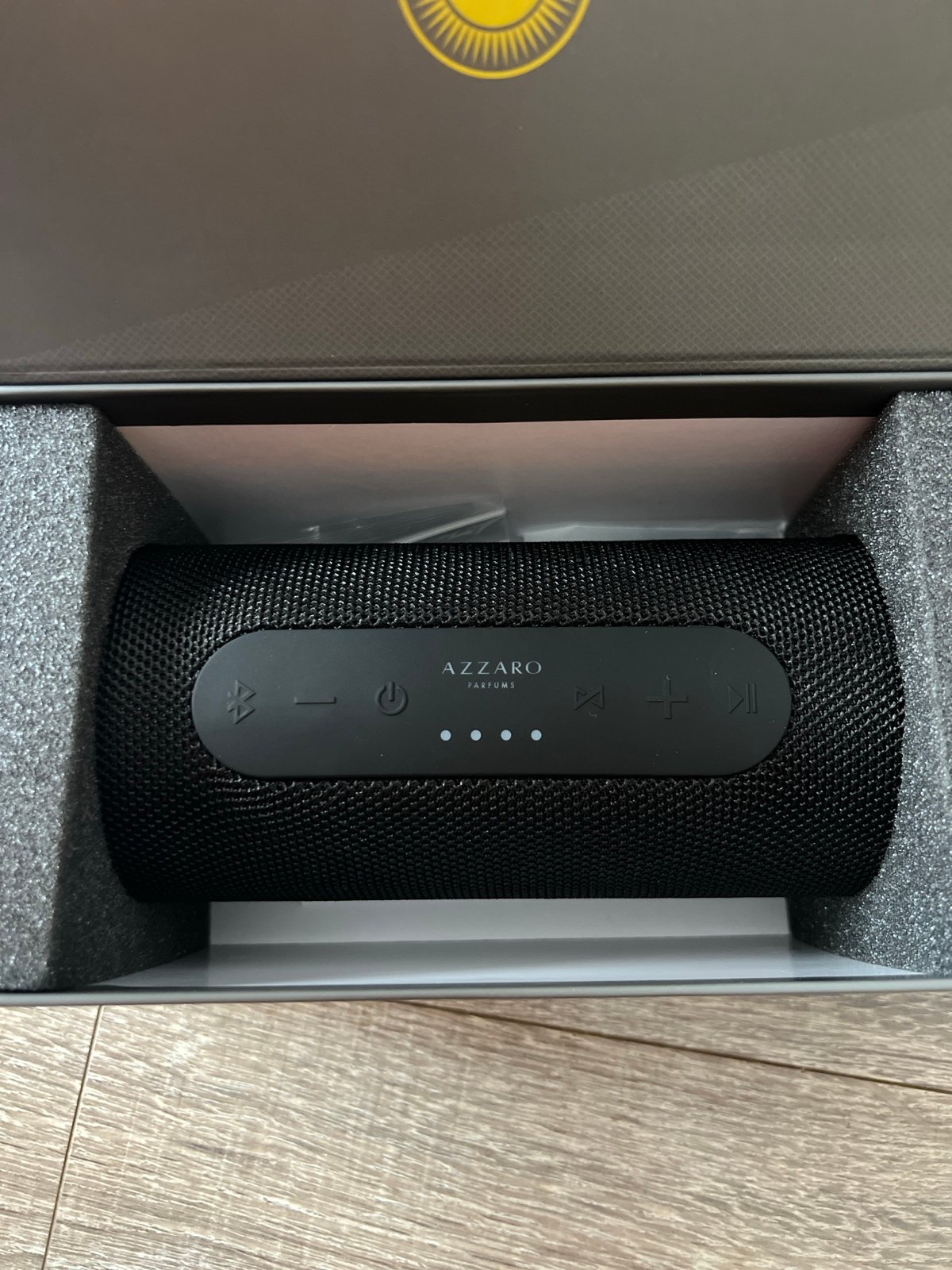 Waterproof wireless speaker