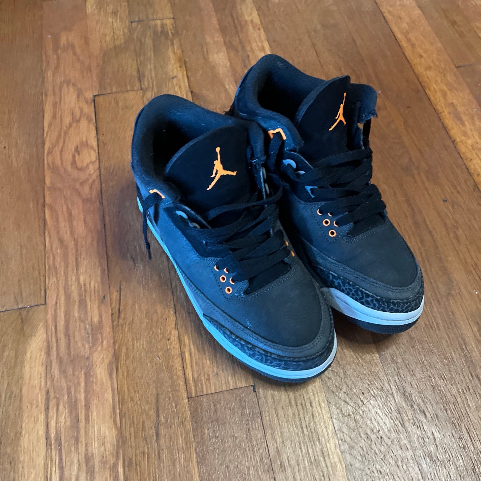Jordans 3s