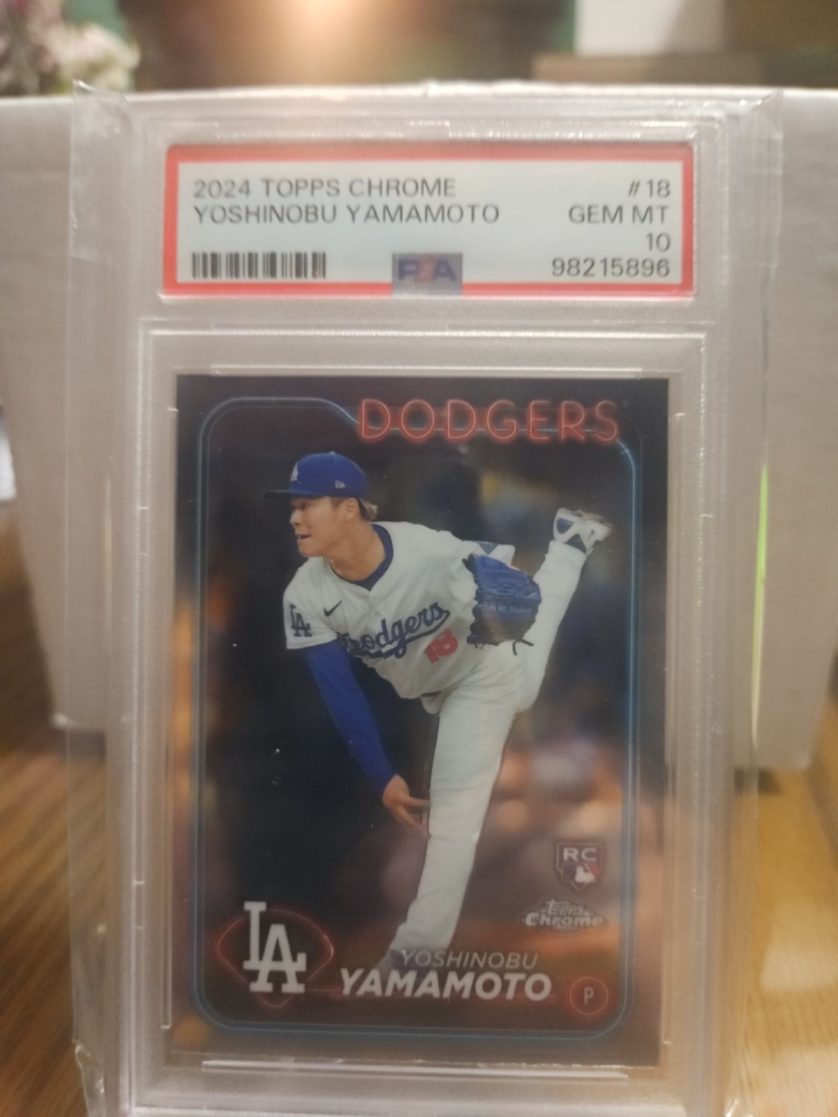 2024 TOPPS CHROME #18 YOSHINOBU YAMAMOTO ROOKIE RC PSA 10 GEM MINT DODGERS