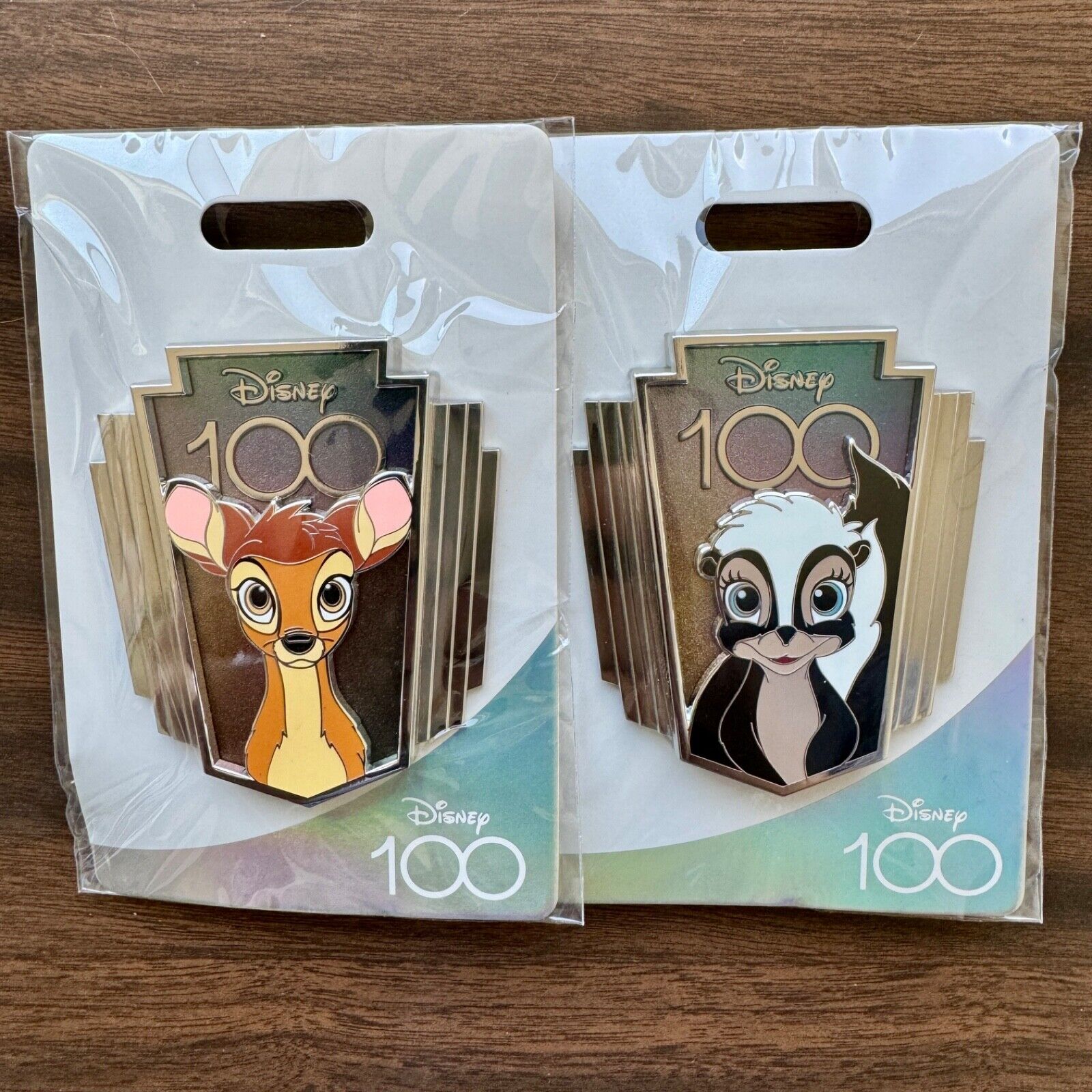 Destination D23 MOG WDI Disney 100 LE 300 Pin: Bambi & Flower