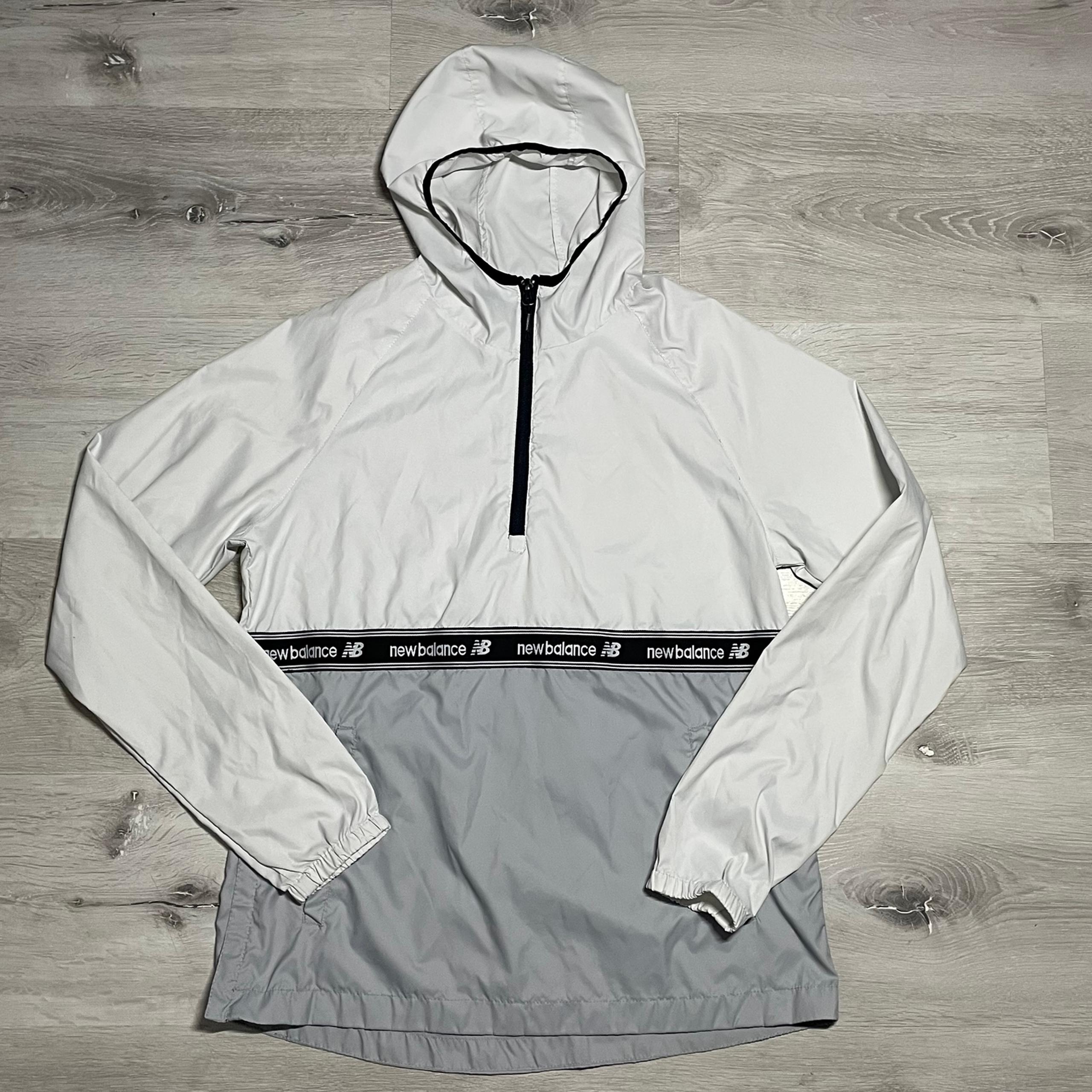 New Balance 1/4 Zip Up Lightweight Windbreaker- Size M- Black & White