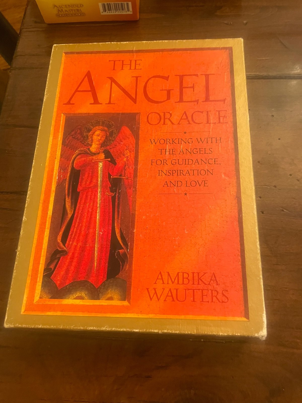 The Angel Oracle tarot deck