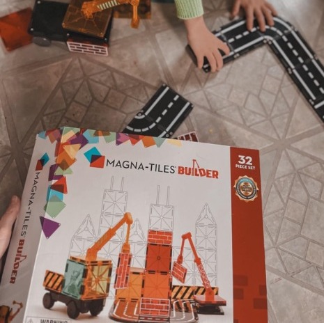 Builder 32-Piece Magnetic Construction Set, The ORIGINAL Magnetic Building Block