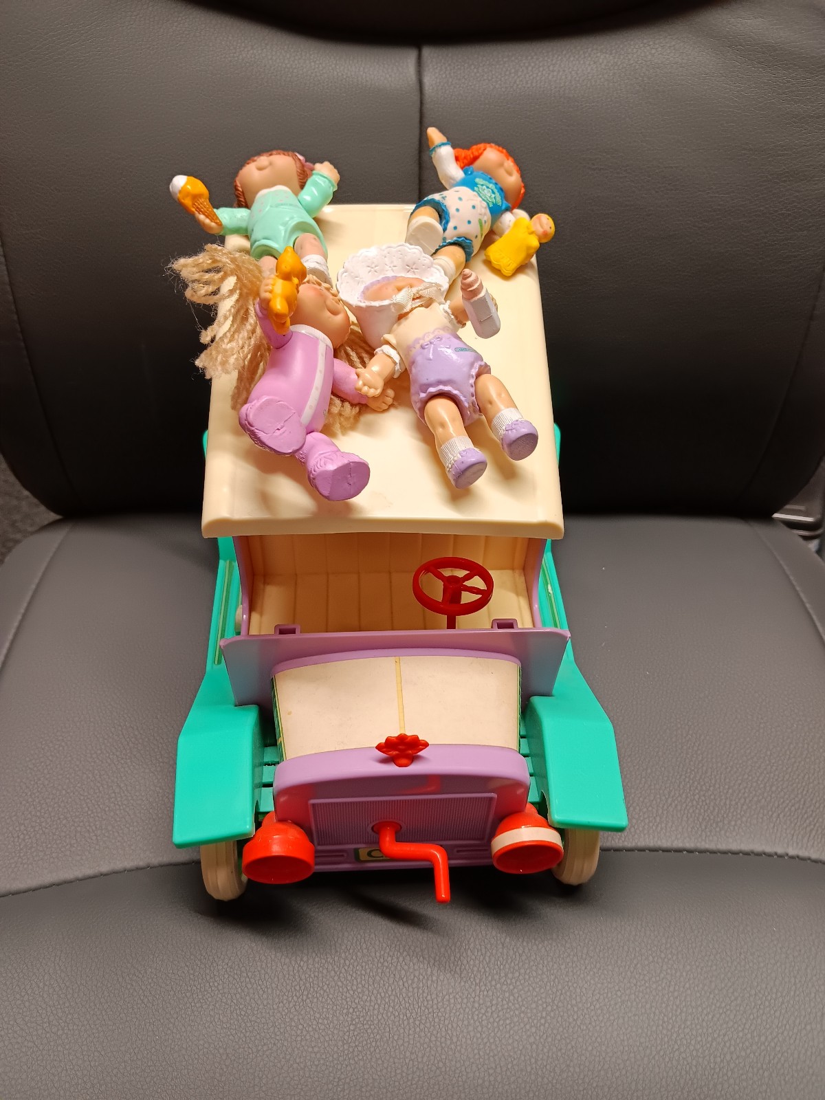 Vintage Cabbage Patch Buggy Plus Small Cabbage Patch Babies