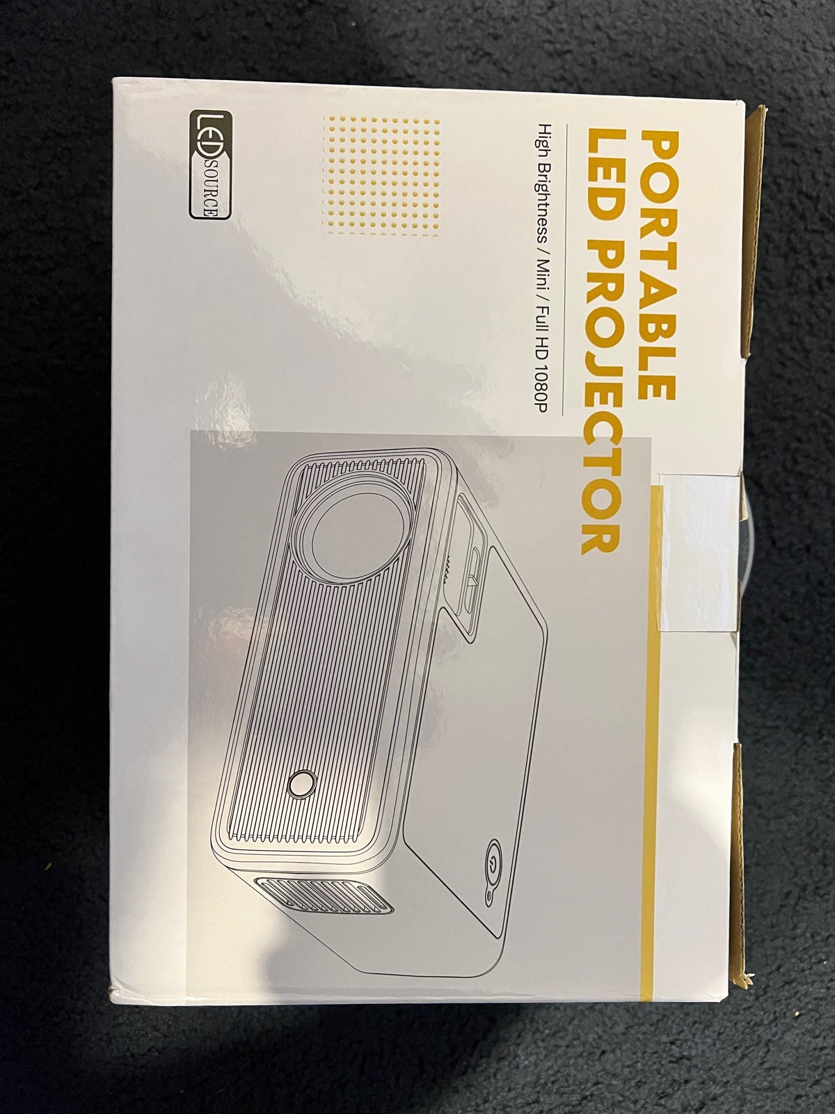 Portable LED projector (Bluetooth)