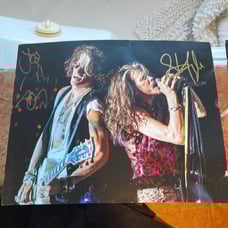 Steven tyler signed picture
