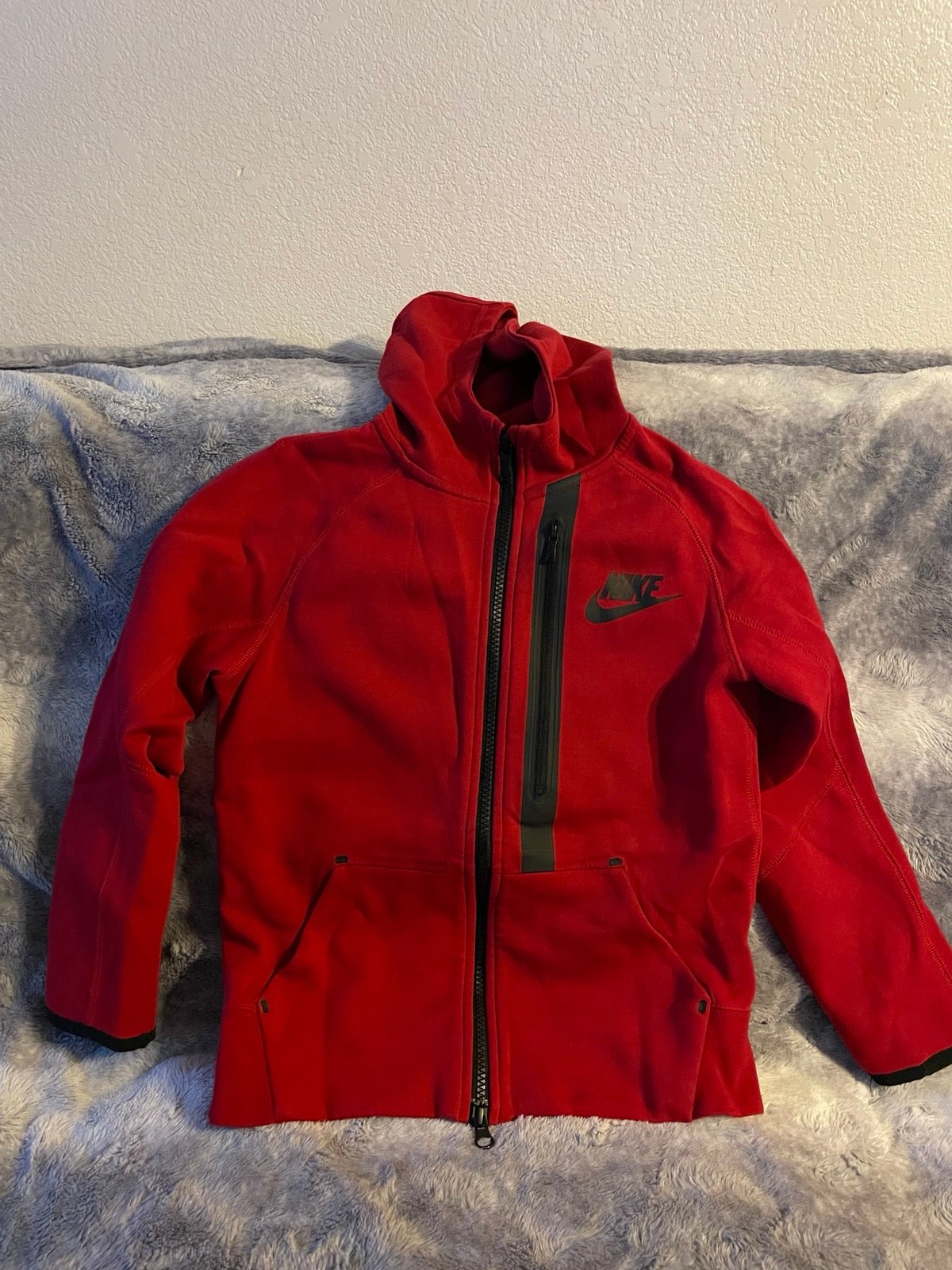 Nike Hoodie Tech Fleece Girls Gym Red Size Small