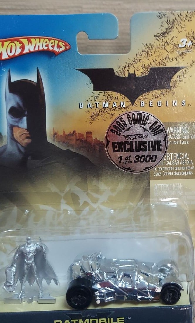 Hot Wheels Batman Begins Batmobile