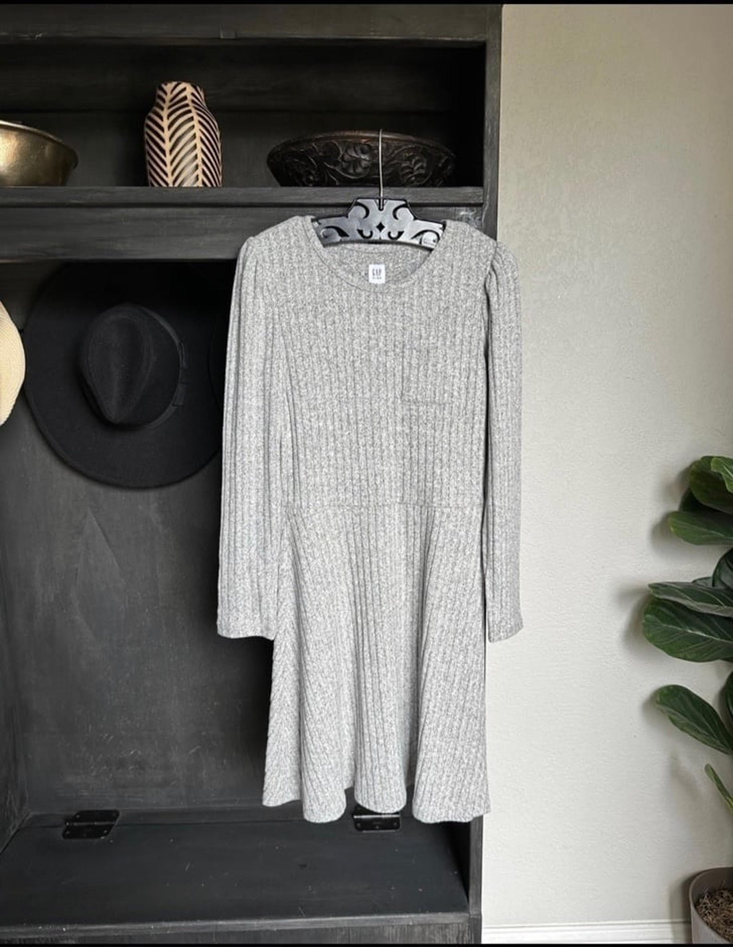 Gap Girls Dress - Long Sleeve Fit and Flare Swing Ribbed Knit Size XL 14/16