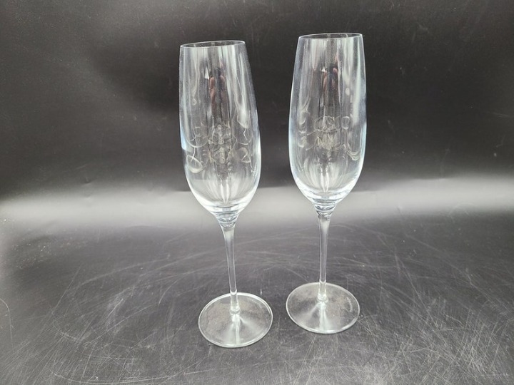 Pair of Tiffany & Co clear glass champange flutes