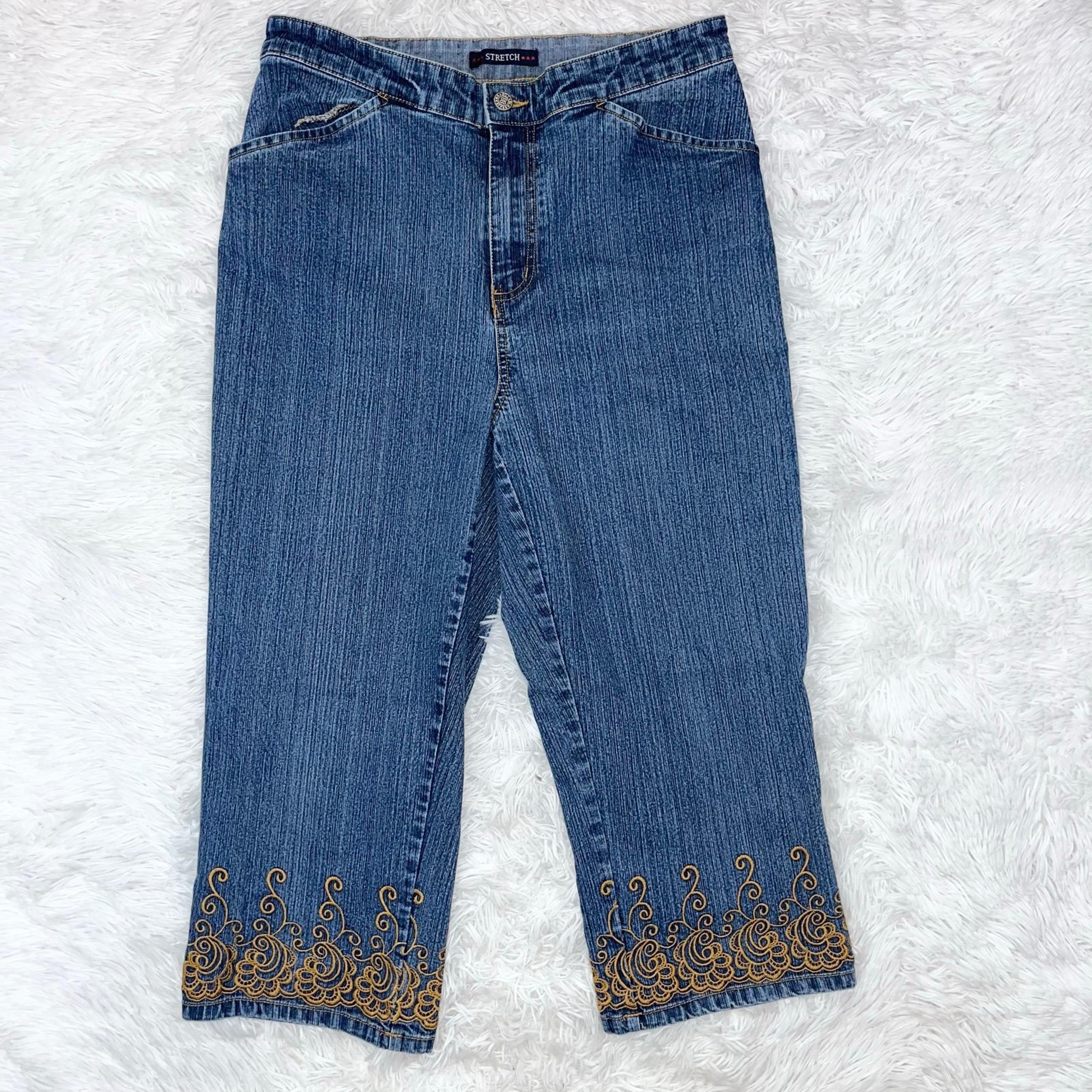 BILL BLASS Women’s Vintage High Rise Embroidered Blue Denim Jean Capri Pants 12