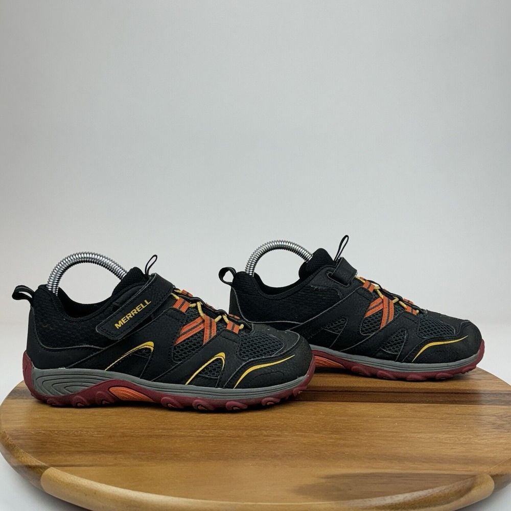 Big Kids Merrell Trail Chaser Black Leather Mesh Athletic Sneakers Shoes Size 4