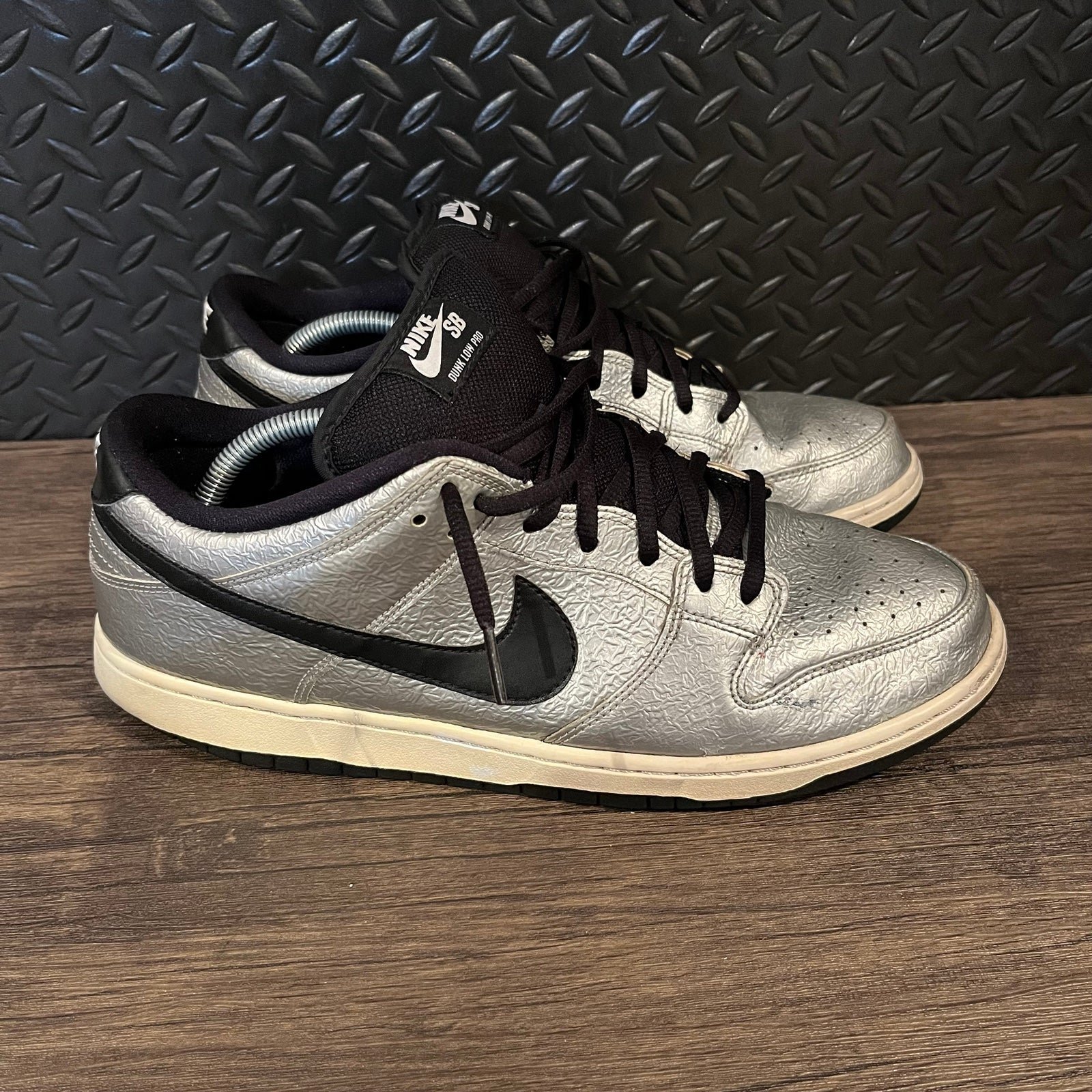 Nike Dunk Low Pro SB Cold Pizza 2016 Men’s Size 12 313170-024 Silver Black