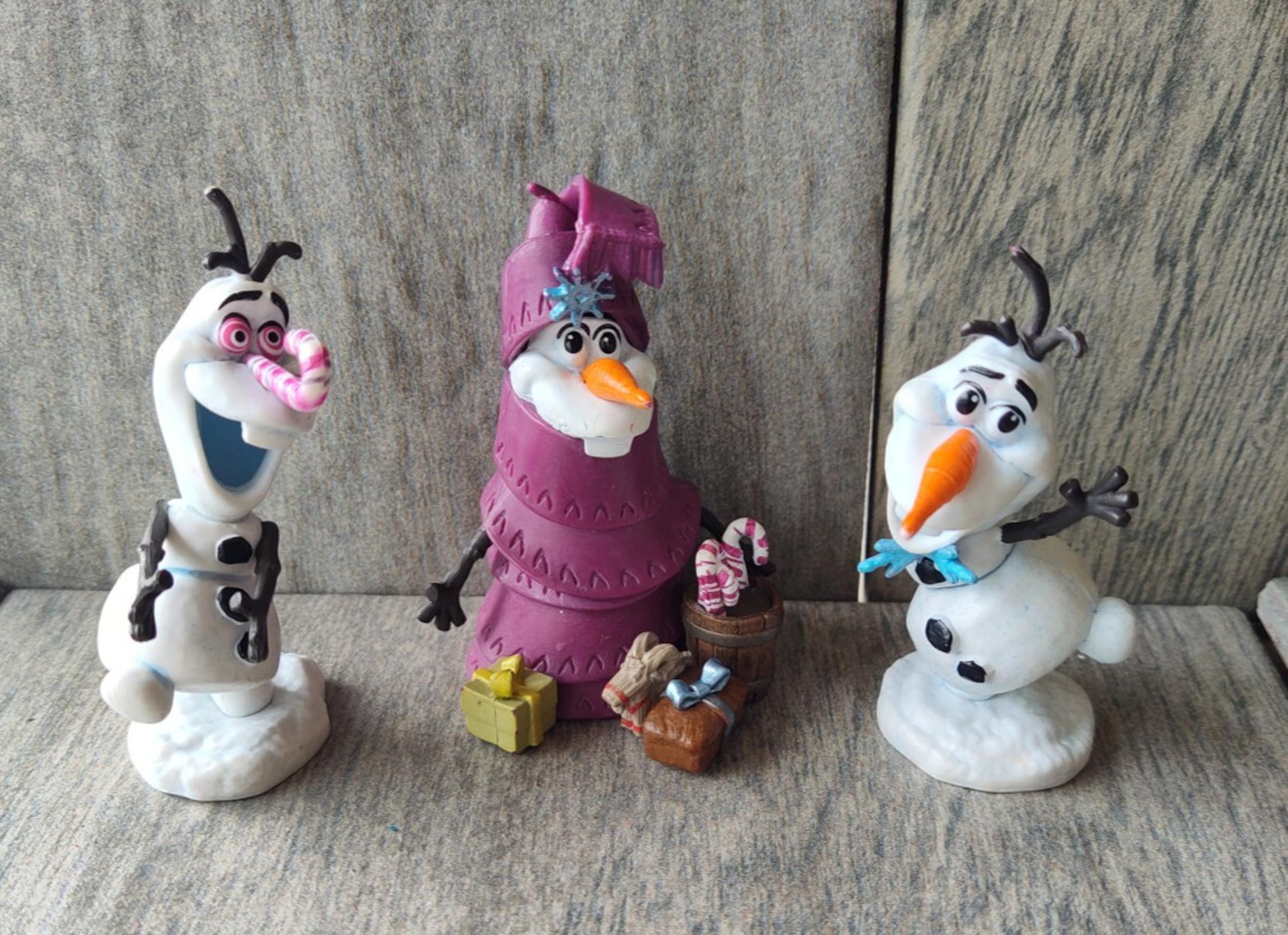Disney Frozen OLAF FIGURINE LOT Figure Olaf's Frozen Adventure Snowman