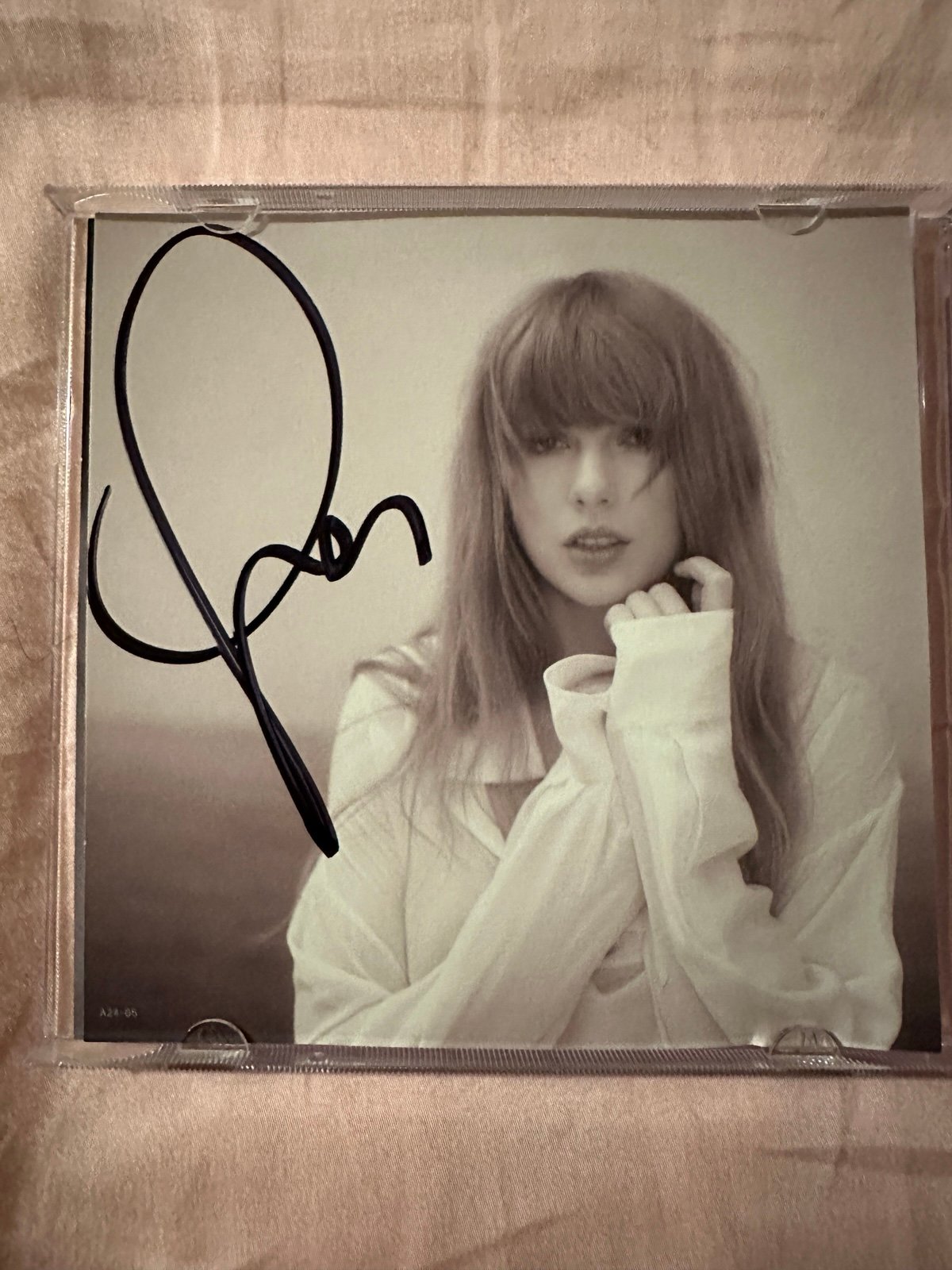 Taylor Swift the tortured poets department signed cd insert 1