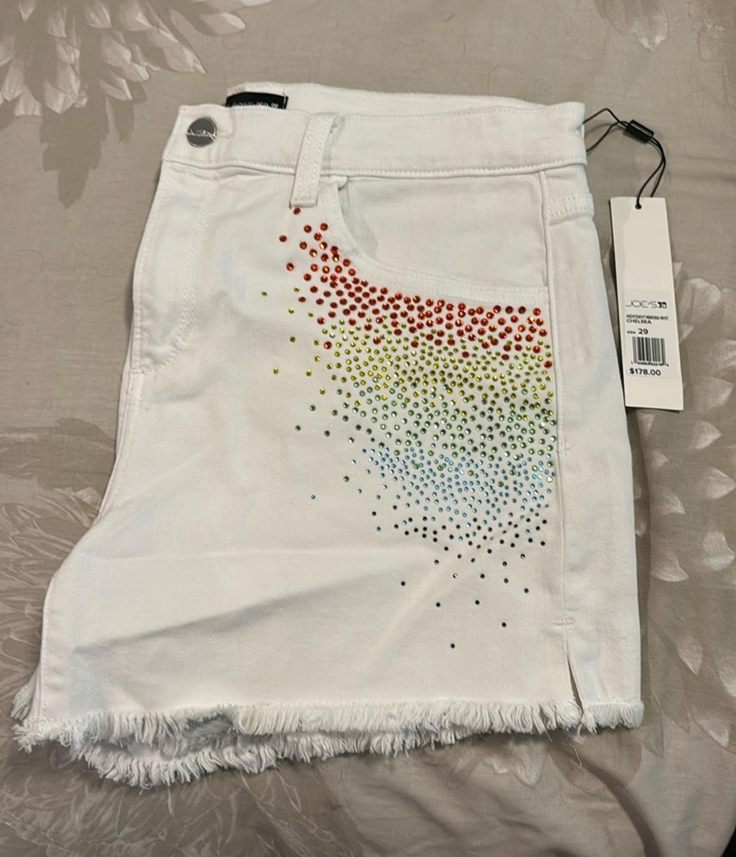 Joe’s Jeans | The Ozzie 4” Cut Off White Shorts- 29